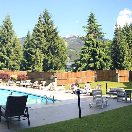 Spring Summer Special Cascade Lodge Suite Wifi 2 Hot Tubs Pool Gym Sauna Ski & Bike Storage Room Whistler Luaran gambar